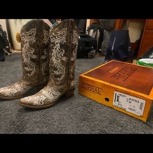 Corral Cowgirl Boots